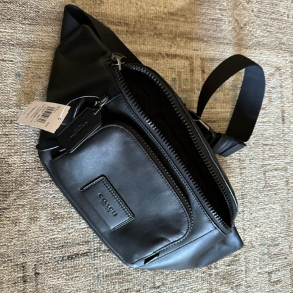 Coach Mens Black Leather Sling/Waist Bag